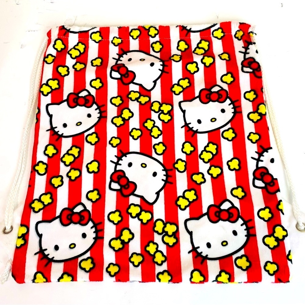 Universal Studios Hello Kitty Popcorn Drawstring … - image 3